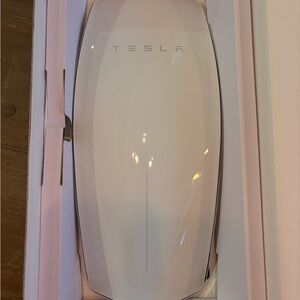 Tesla Faceplate White
